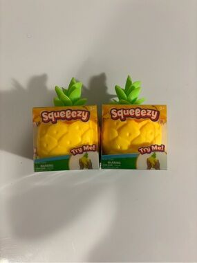 Squeeezy Pineapple Squishy Toy
